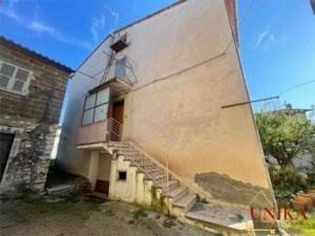 Appartamento in vendita a Guardea TR