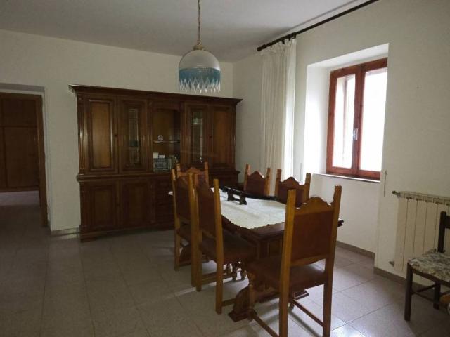 Appartamento in vendita a Gubbio PG