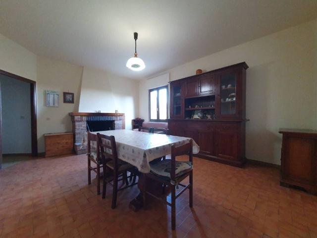 Appartamento in vendita a Gubbio PG