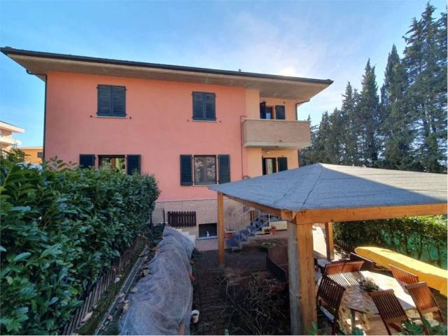 Appartamento in vendita a Gubbio PG