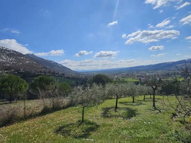 Appartamento in vendita a Gubbio PG