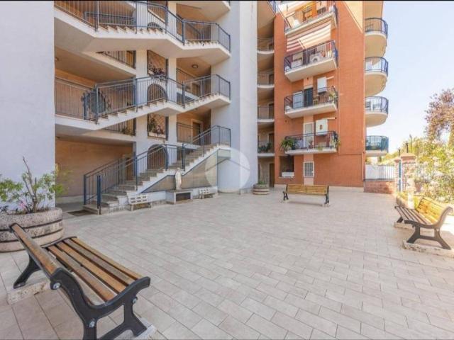 Appartamento in vendita a Guidonia Montecelio RM