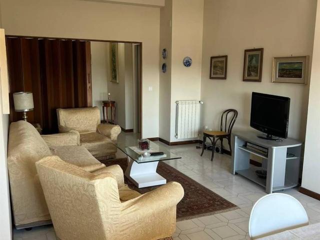 Appartamento in vendita a Guidonia Montecelio RM