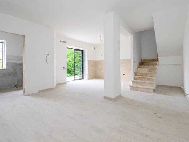 Appartamento in vendita a Guidonia Montecelio RM