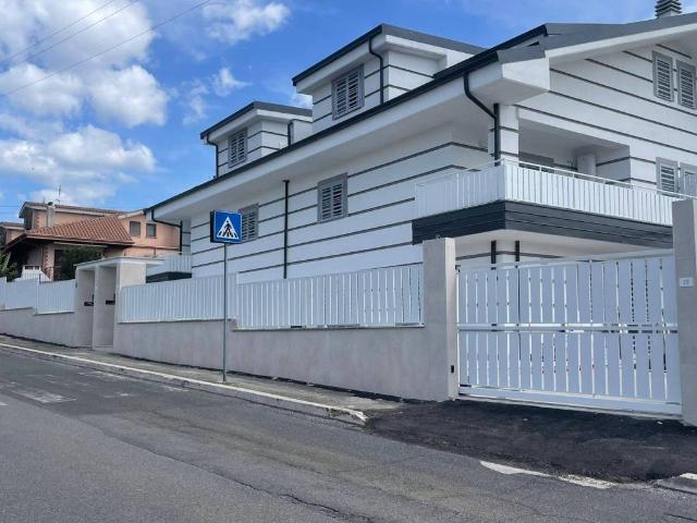 Appartamento in vendita a Guidonia Montecelio RM