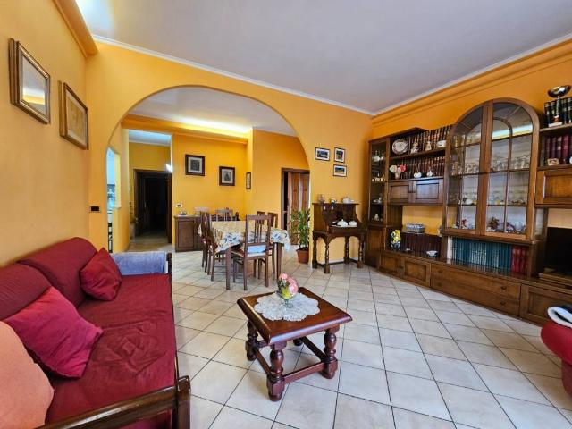 Appartamento in vendita a Guidonia Montecelio RM