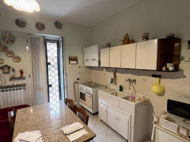 Appartamento in vendita a Guidonia Montecelio RM