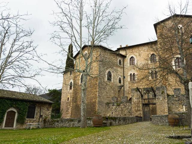 Appartamento in vendita a Gagliano Aterno AQ