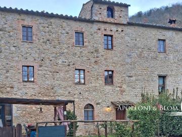 Appartamento in vendita a Gaiole in Chianti SI