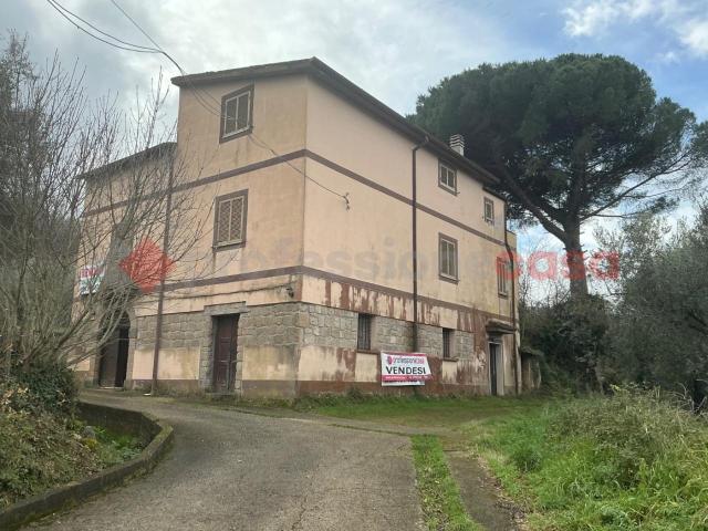 Appartamento in vendita a Galluccio
