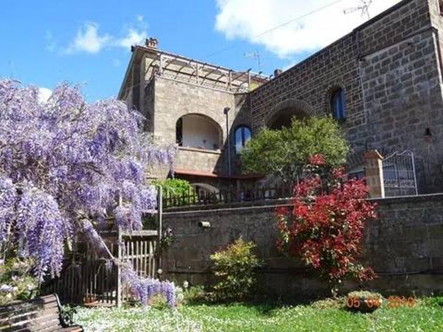 Appartamento in vendita a Galluccio CE