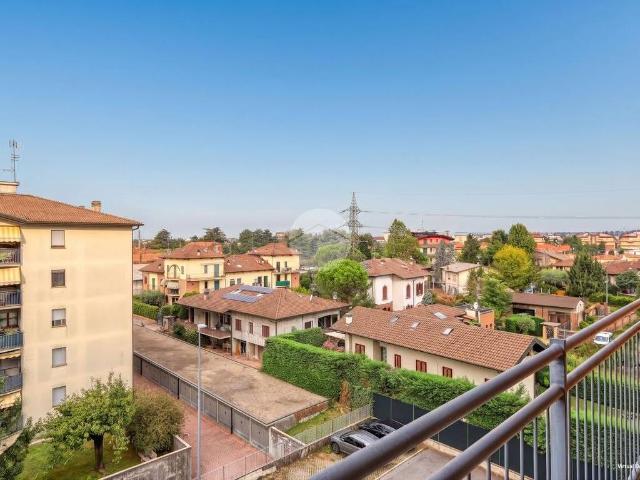 Appartamento in vendita a Gallarate VA