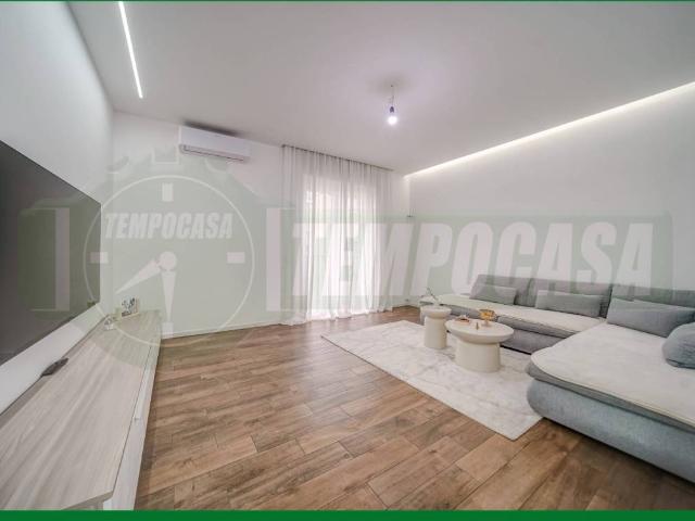 Appartamento in vendita a Gallarate VA