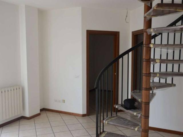 Appartamento in vendita a Gallarate VA