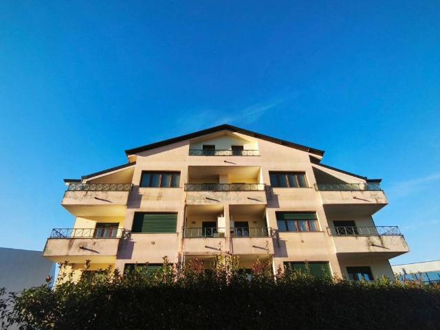 Appartamento in vendita a Gallarate VA