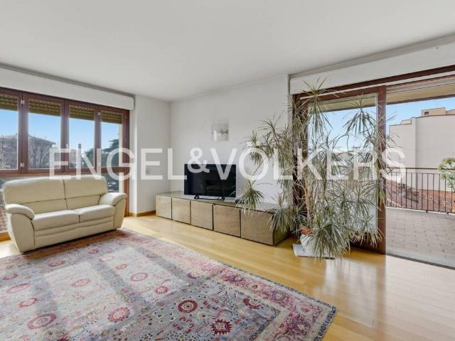 Appartamento in vendita a Gallarate VA