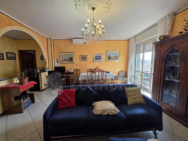 Appartamento in vendita a Gallarate VA