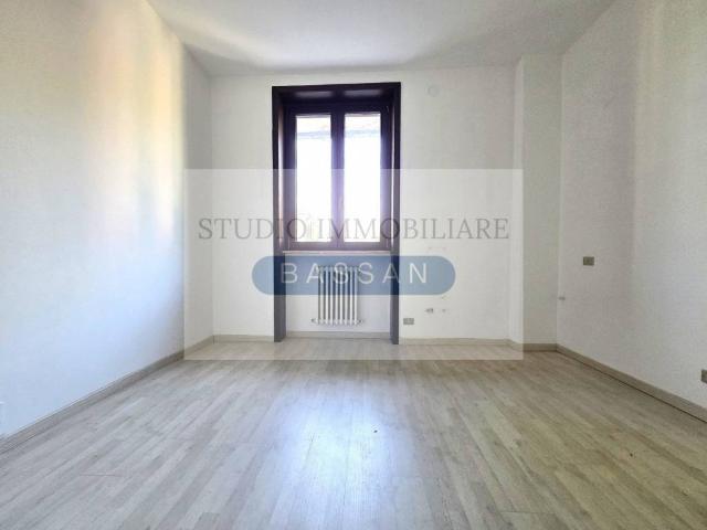 Appartamento in vendita a Gallarate VA