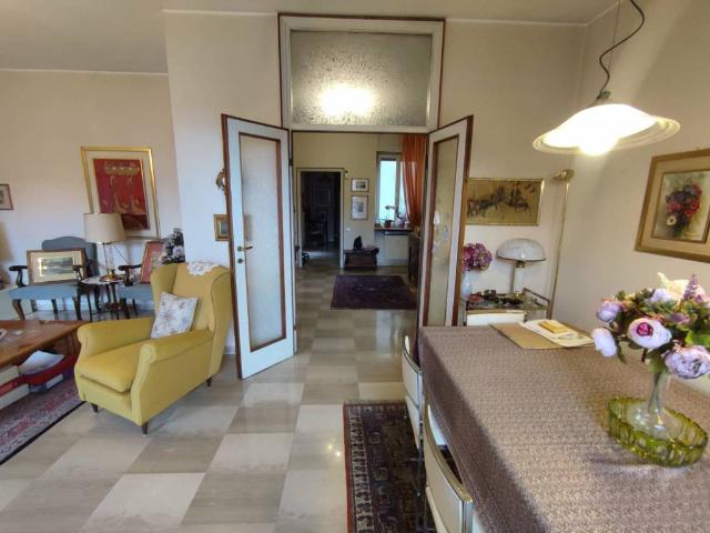 Appartamento in vendita a Gallarate VA