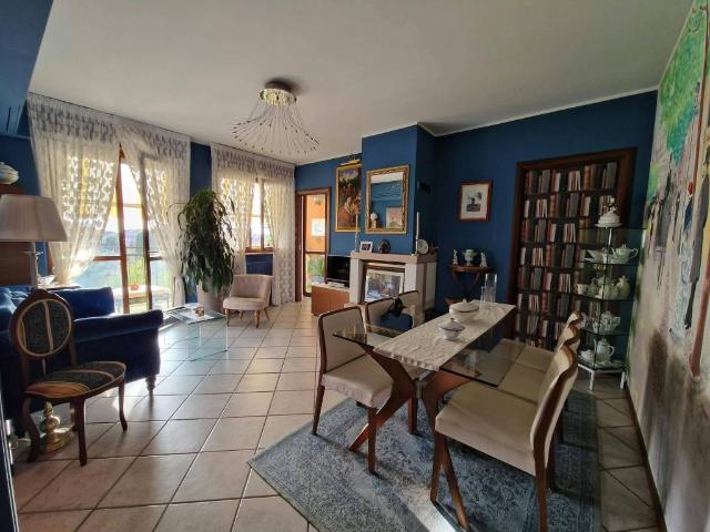 Appartamento in vendita a Gallarate VA