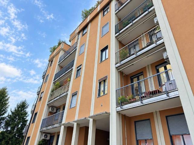Appartamento in vendita a Gallarate VA
