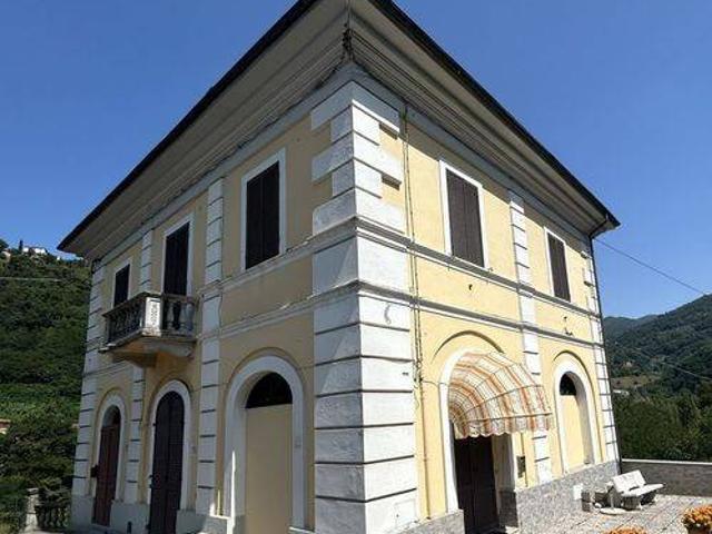 Appartamento in vendita a Gallicano LU