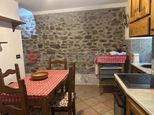 Appartamento in vendita a Gallicano LU