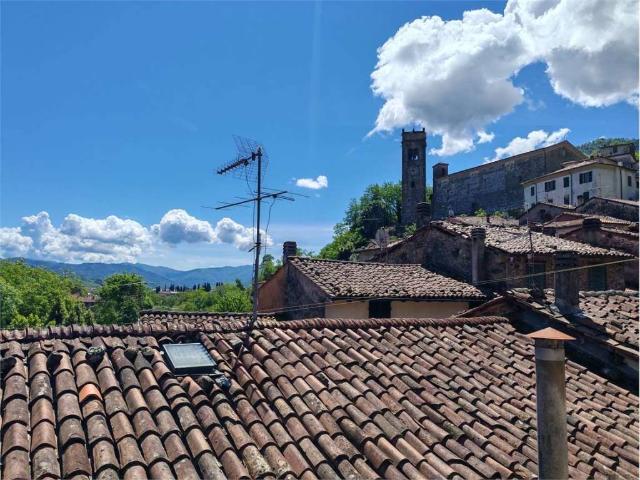 Appartamento in vendita a Gallicano LU