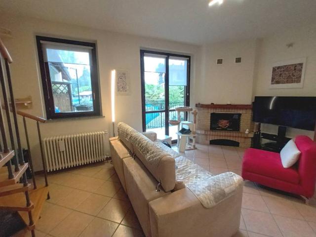 Appartamento in vendita a Galliate Lombardo VA