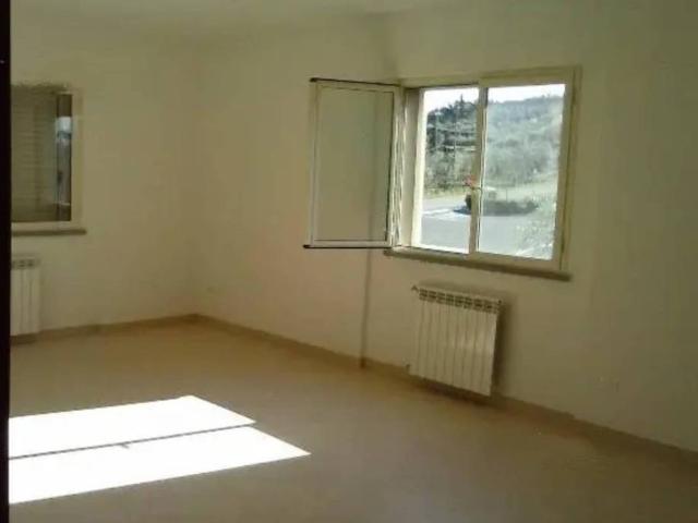 Appartamento in vendita a Gambassi Terme FI