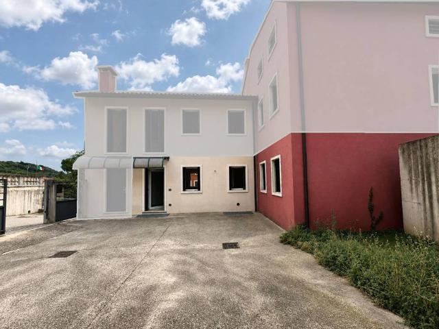 Appartamento in vendita a Gambellara VI