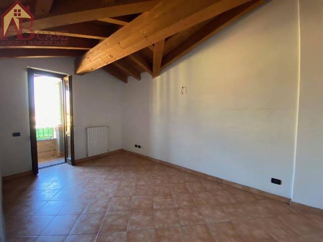 Appartamento in vendita a Gambolò PV