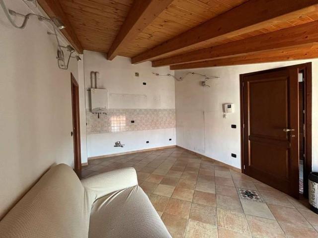 Appartamento in vendita a Gambolò PV