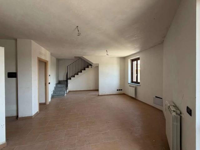 Appartamento in vendita a Gambolò PV