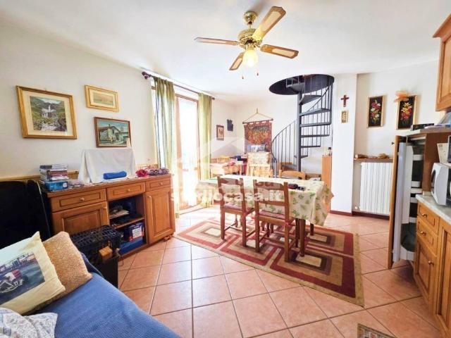 Appartamento in vendita a Gandellino BG