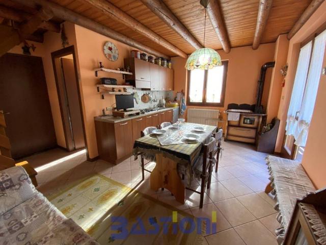 Appartamento in vendita a Gandellino BG