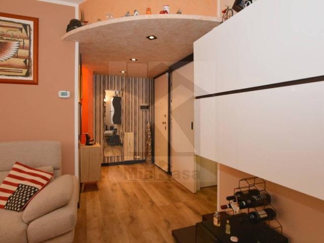 Appartamento in vendita a Garbagnate Milanese MI