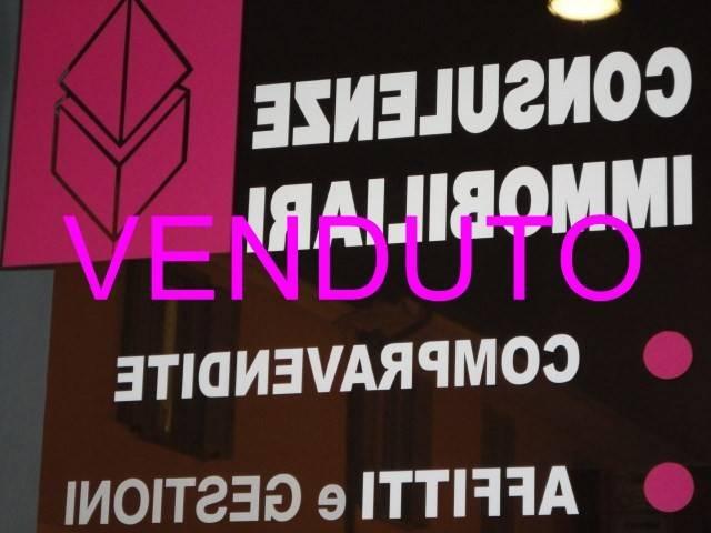 Appartamento in vendita a Garbagnate Milanese MI
