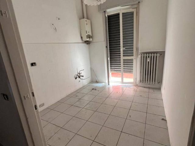 Appartamento in vendita a Garbagnate Milanese MI