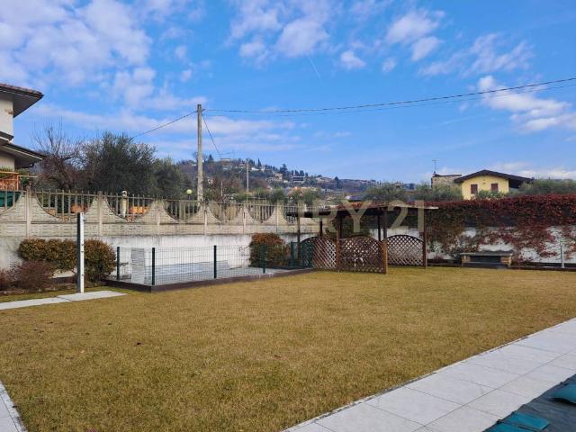 Appartamento in vendita a Garda VR