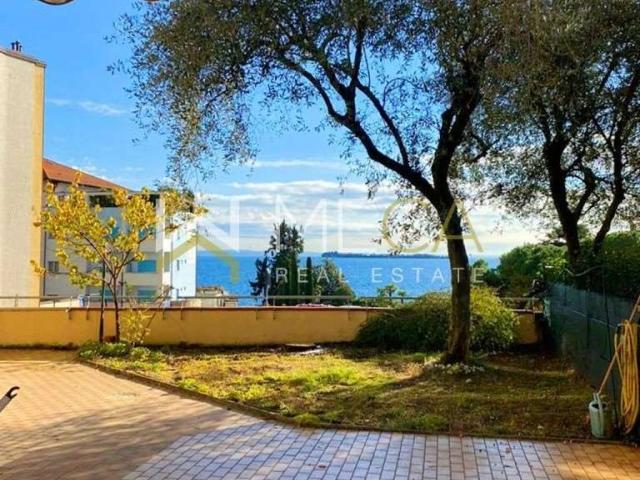 Appartamento in vendita a Gardone Riviera BS