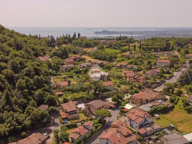 Appartamento in vendita a Gardone Riviera BS