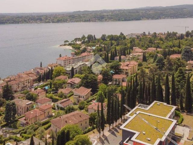 Appartamento in vendita a Gardone Riviera BS