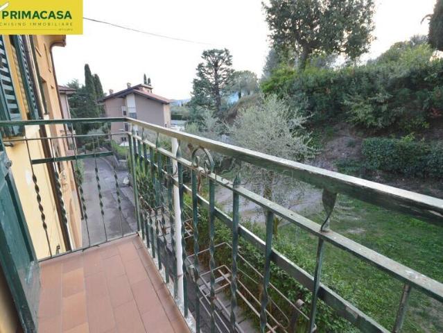 Appartamento in vendita a Gardone Riviera BS
