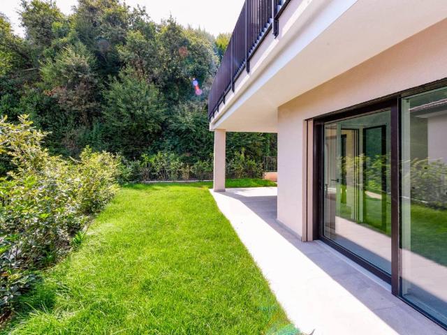 Appartamento in vendita a Gardone Riviera BS
