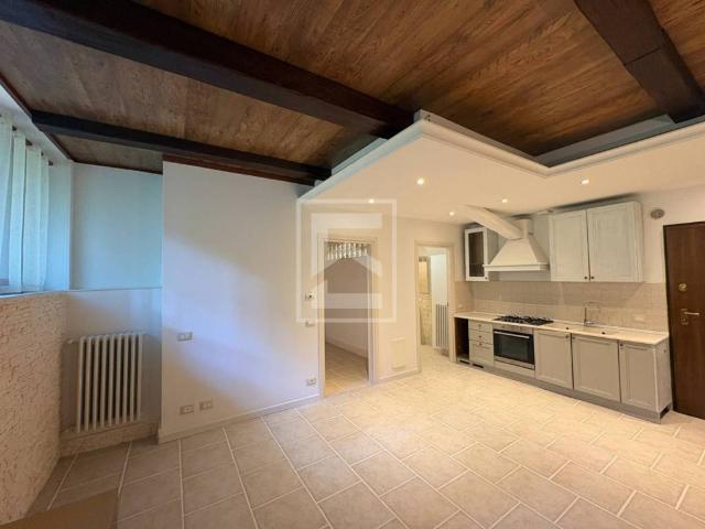 Appartamento in vendita a Gardone Riviera BS
