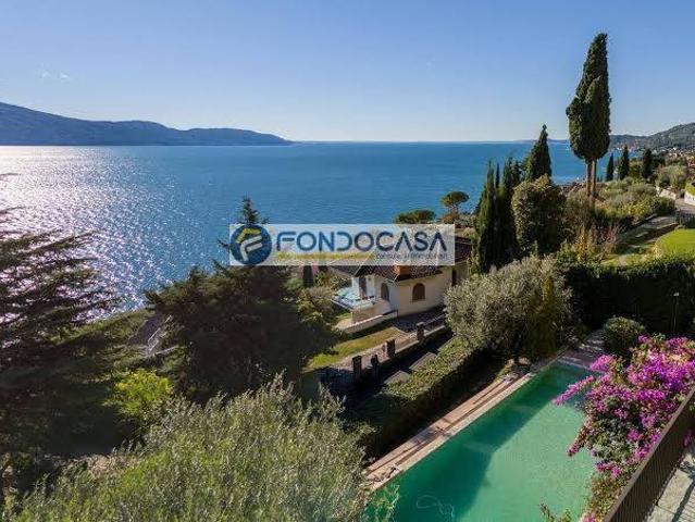 Appartamento in vendita a Gargnano BS