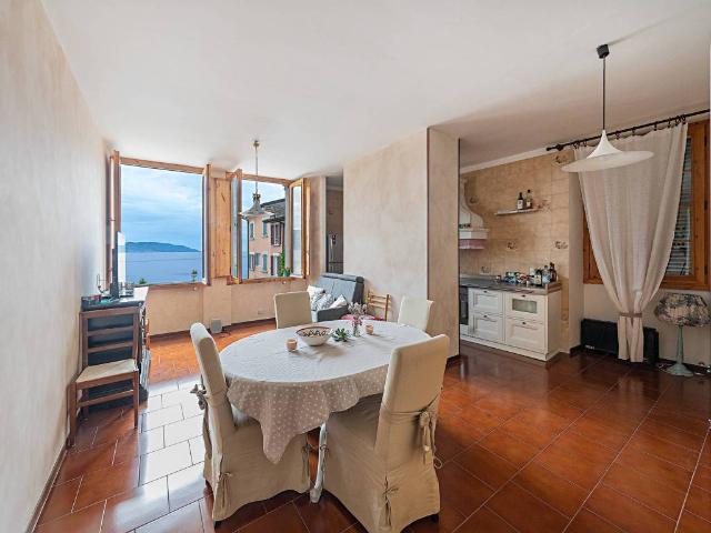 Appartamento in vendita a Gargnano BS
