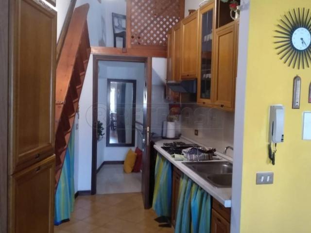 Appartamento in vendita a Gargnano BS