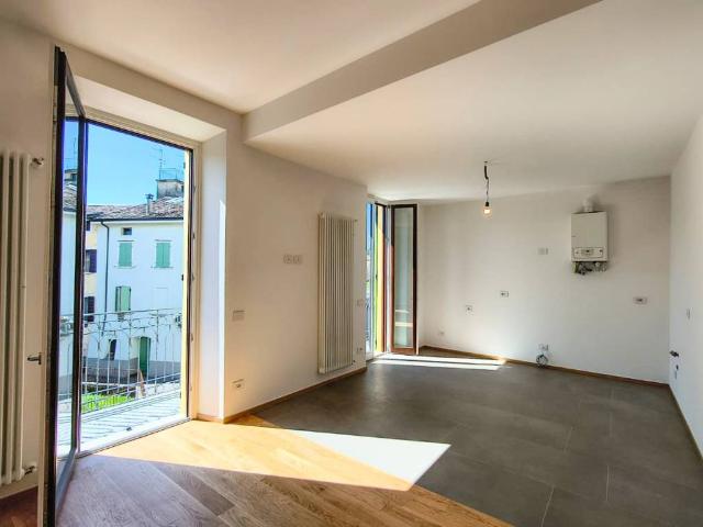 Appartamento in vendita a Gargnano BS